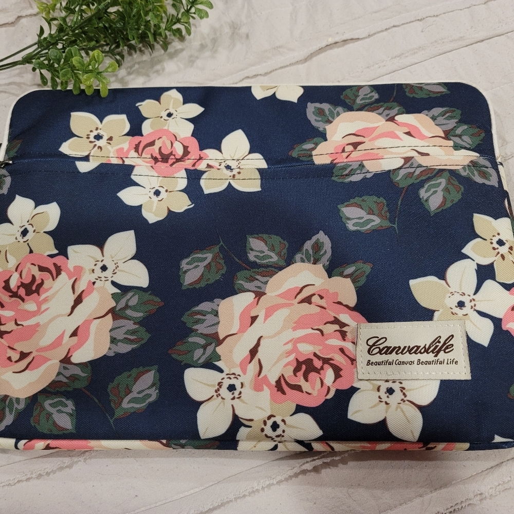 Laptop case